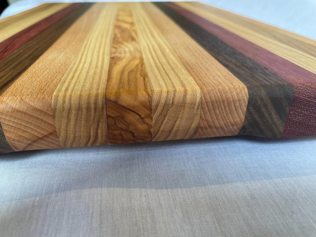 Handmade Wooden Chopping Board, 7 Hardwoods: Walnut, Olive, Cherry, Purpleheart | Large 44.5 × 29.5 cm | Wild Thing