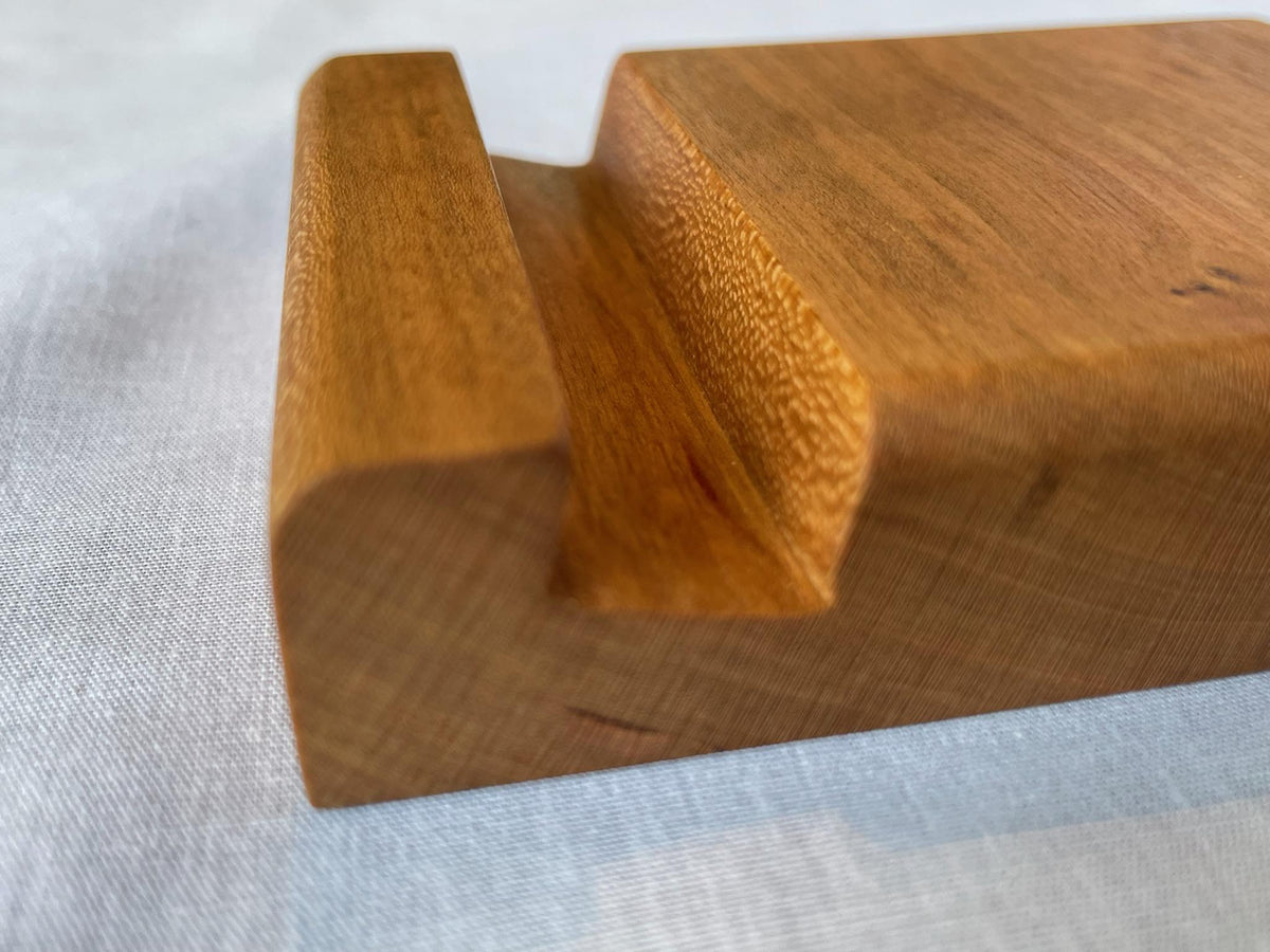 Solid Cherry Wood Phone Stand, Handmade Wooden Phone Holder for Desk or Kitchen, Minimalist Gift, Made in the Netherlands