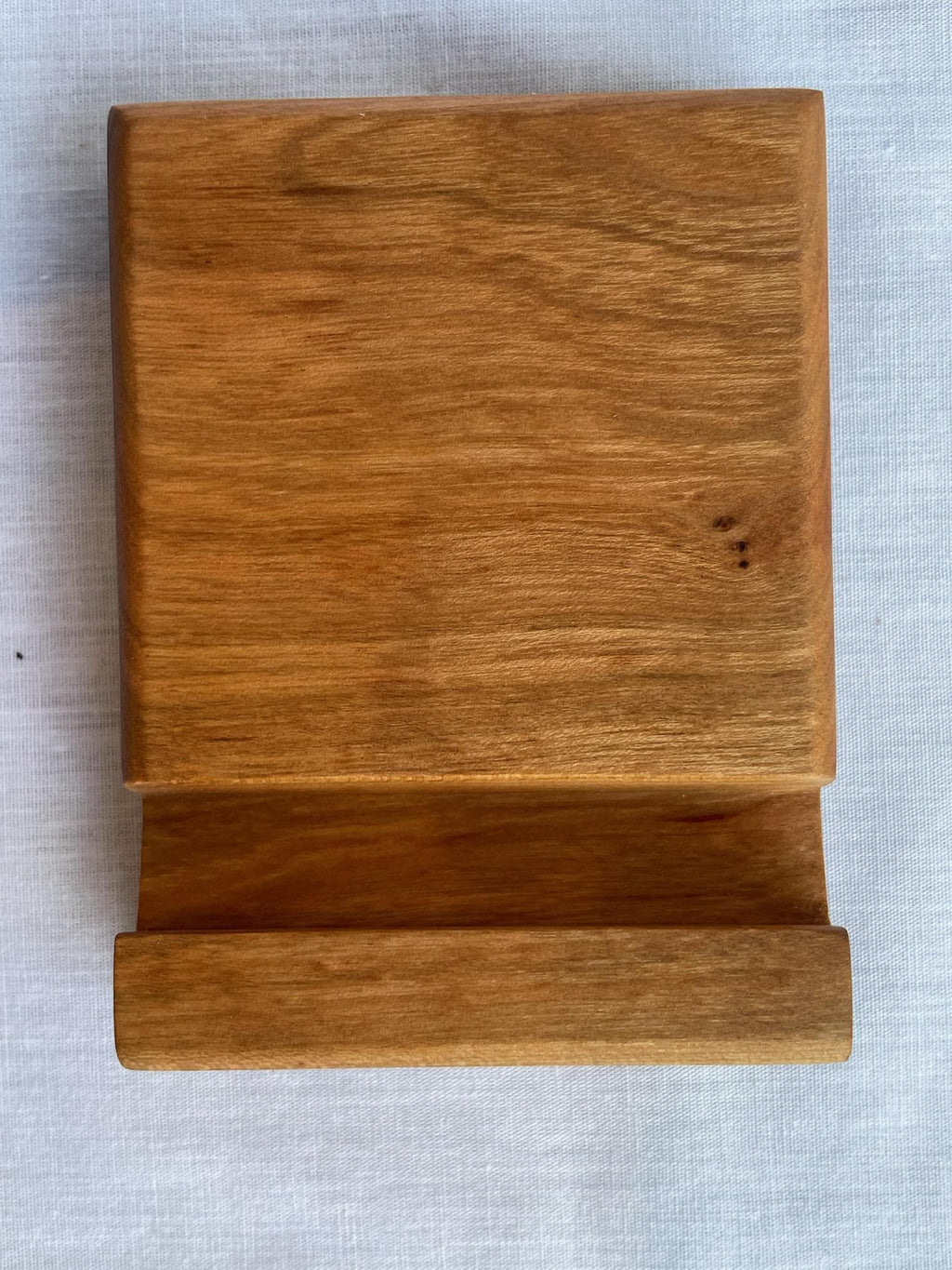 Solid Cherry Wood Phone Stand, Handmade Wooden Phone Holder for Desk or Kitchen, Minimalist Gift, Made in the Netherlands