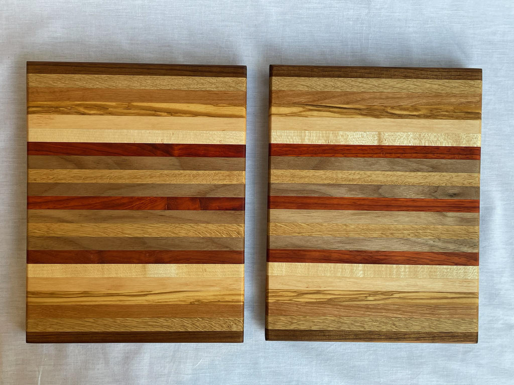 Eight-Wood Cutting Board, Lightweight Handmade Board in Oak, Cherry, Olive, Padauk & Walnut, Colourful Kitchen Gift, Made in the Netherlands